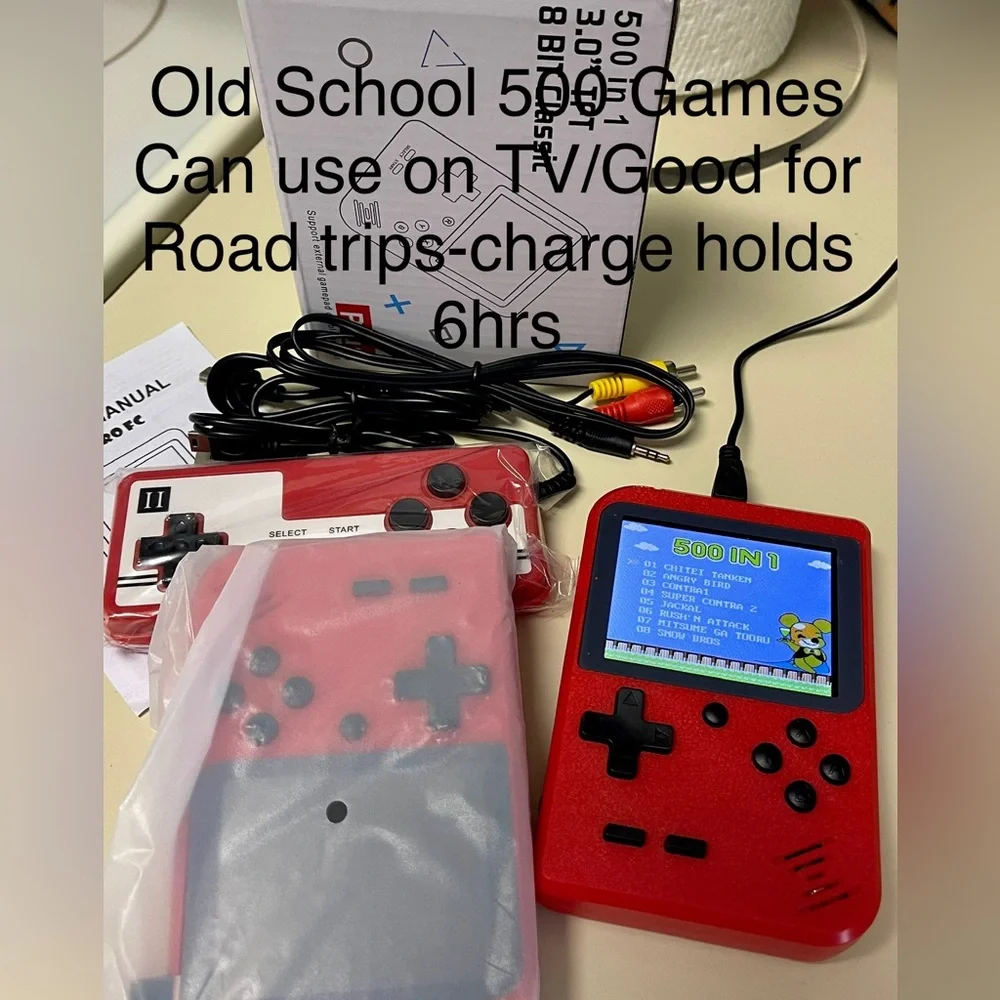 NIB Retro Handheld Digital 500 Games Console/can hook to TV